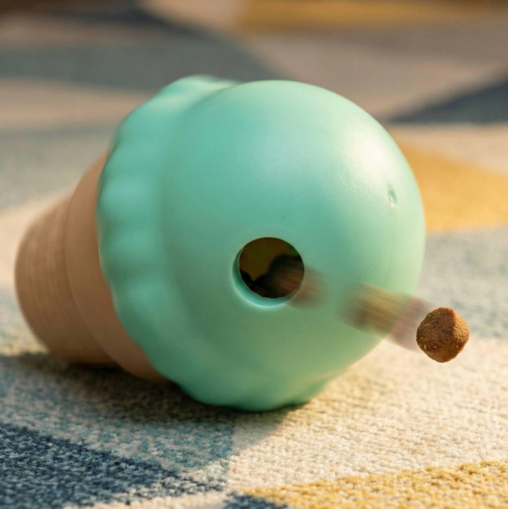 Nevulax™ WobbleCone - Smart IQ Treat Dispenser